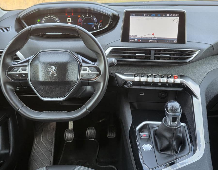 PEUGEOT 3008 ALLURE